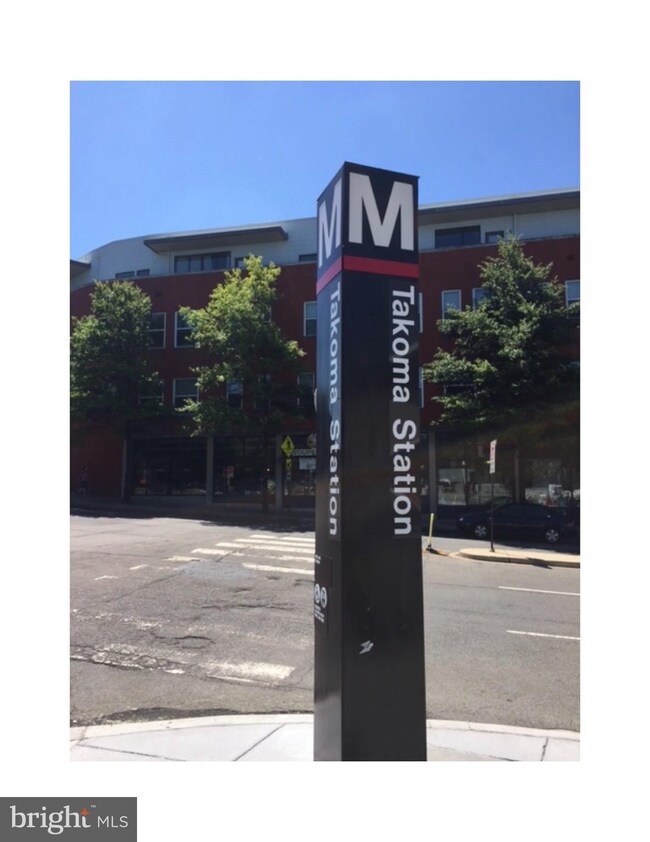 343 Cedar St NW unit 120, Washington, DC 20012 - photo 2