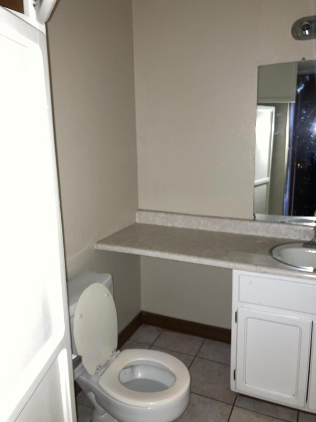 1519 Vanderbilt Dr, El Paso, TX 79935 - photo 6