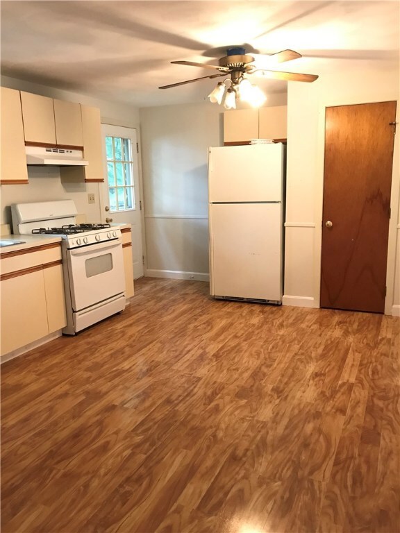 25 East St unit 27, Riverside, RI 02915 - photo 5