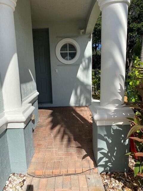 2357 Center Stone Ln, Riviera Beach, FL 33404 - photo 2