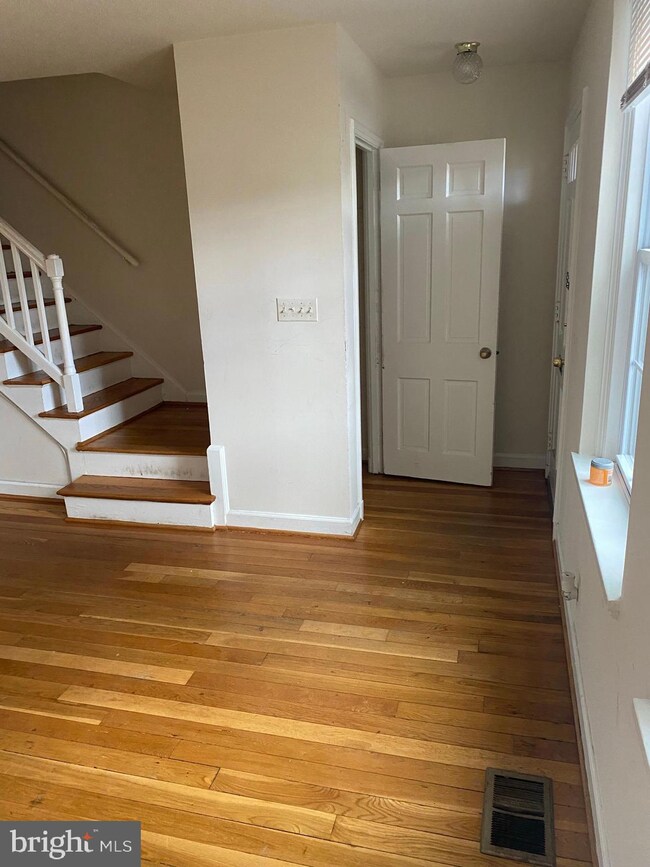 4611 31st Rd S, Arlington, VA 22206 - photo 2