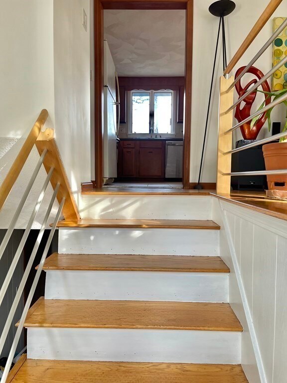 13 Simon Willard Rd, Acton, MA 01720 - photo 2