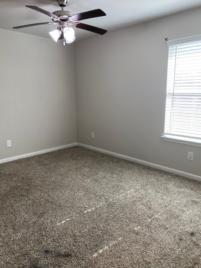 29815 Foliage Ln, Katy, TX 77494 - photo 5