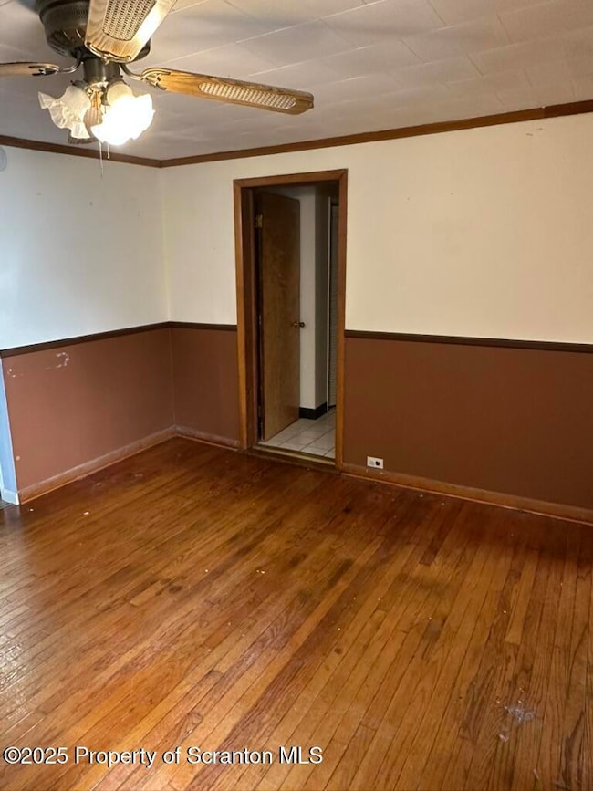 142 S Van Buren Ave, Scranton, PA 18504 - photo 5