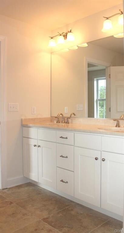 6251 Shady Dr, Coopersburg, PA 18036 - photo 7