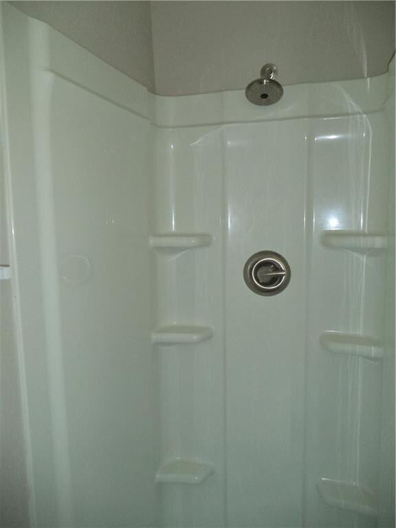 605 E Springer Ave unit 2, Guthrie, OK 73044 - photo 7