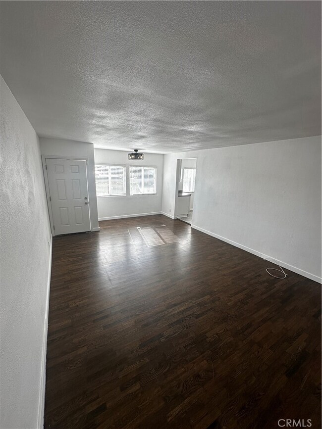 1047 E Spicer St, Carson, CA 90745 - photo 7