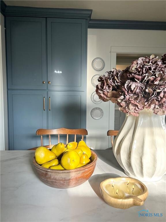 1228 E Wilson St, Bryan, OH 43506 - photo 5