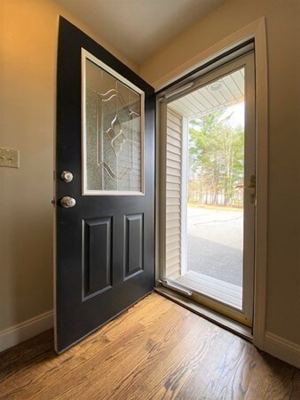 19 Moosehorn Hill Cir unit 19, Hubbardston, MA 01452 - photo 3