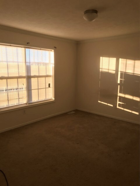 Bedroom 1 of 3