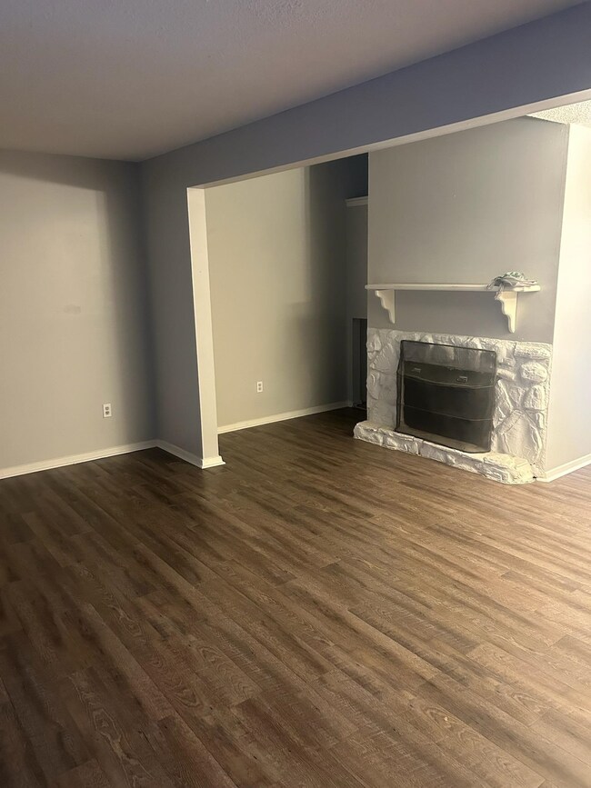 2817 Sonora Dr unit 124, Memphis, TN 38115 - photo 6