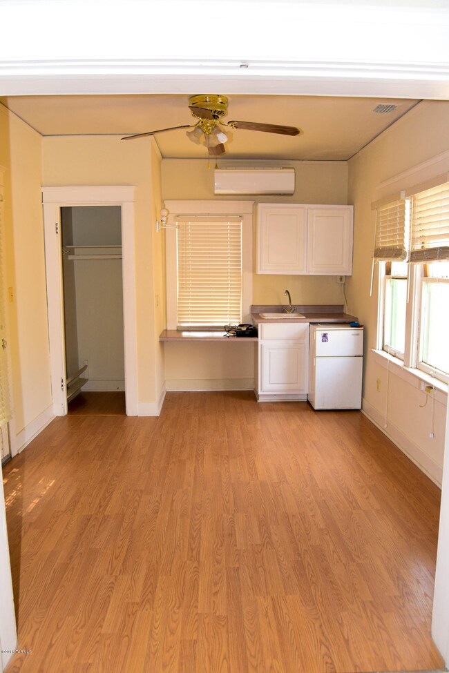 2246 E 6th St, Tucson, AZ 85719 - photo 4
