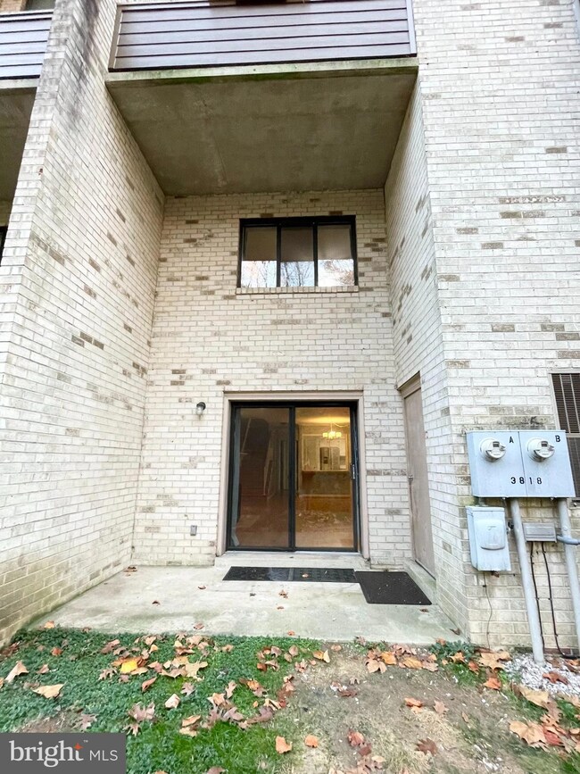 3818B Steppes Ct unit 3818B, Falls Church, VA 22041 - photo 7