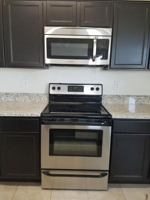 Stainless Steel Range and Micro