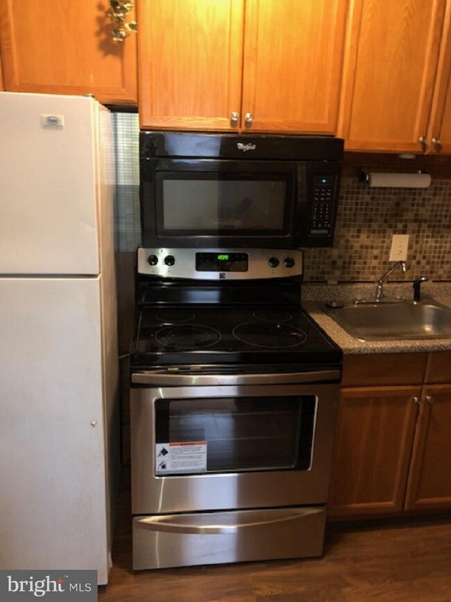 2701 Ellicott Dr, Baltimore, MD 21216 - photo 3