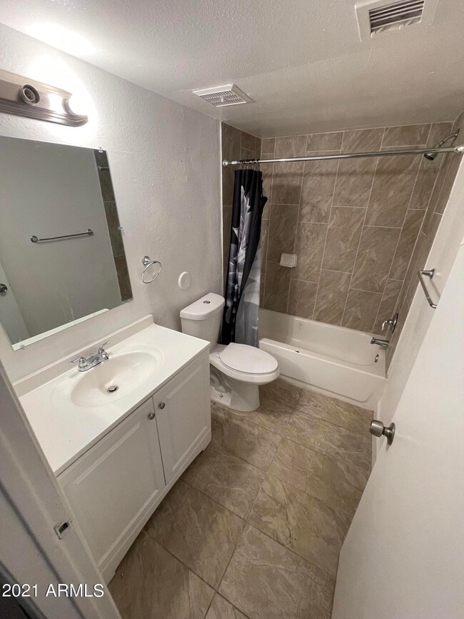 2692 N 43rd Ave unit 31A, Phoenix, AZ 85009 - photo 7