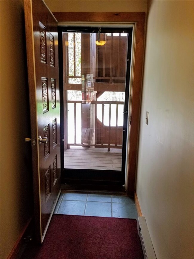 153 Pollard Rd unit 8, Lincoln, NH 03251 - photo 2