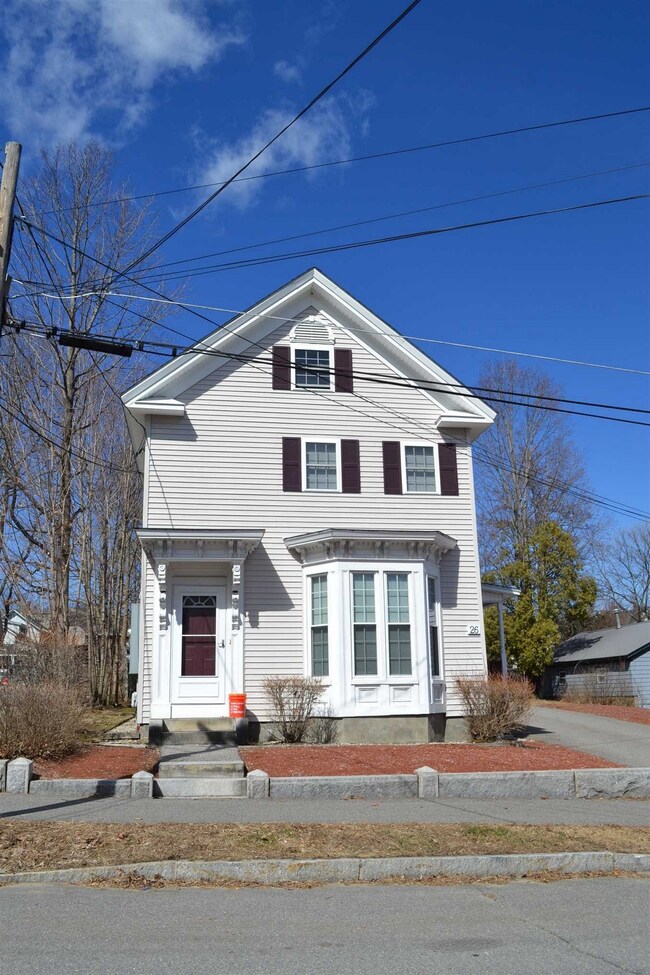 26 Beacon St, Concord, NH 03301 - photo 4