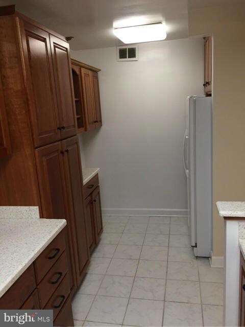 7534 Spring Lake Dr unit A, Bethesda, MD 20817 - photo 4