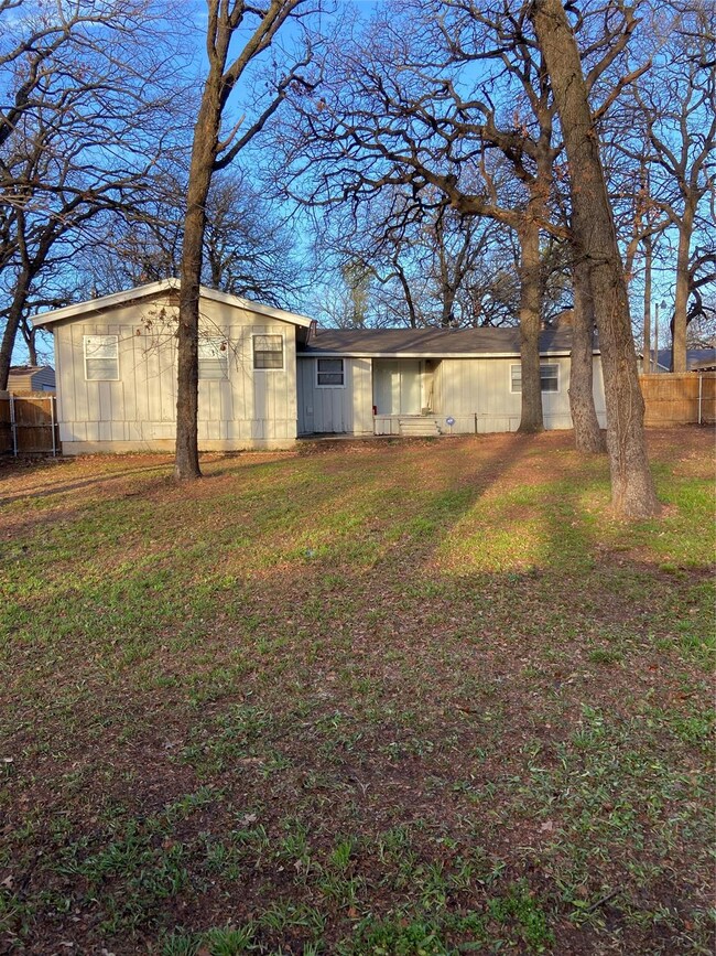 12390 Fm 730 N, Azle, TX 76020 - photo 4