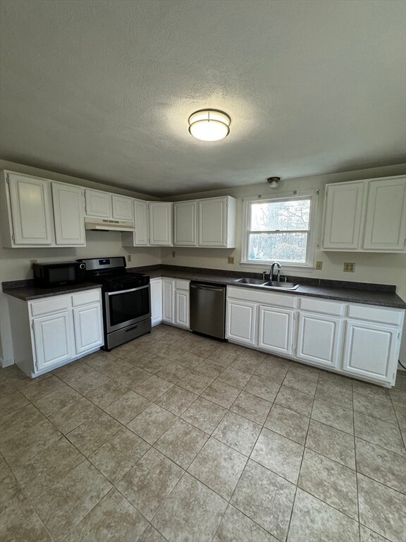 18 Grove St unit 18, Plainville, MA 02762 - photo 2