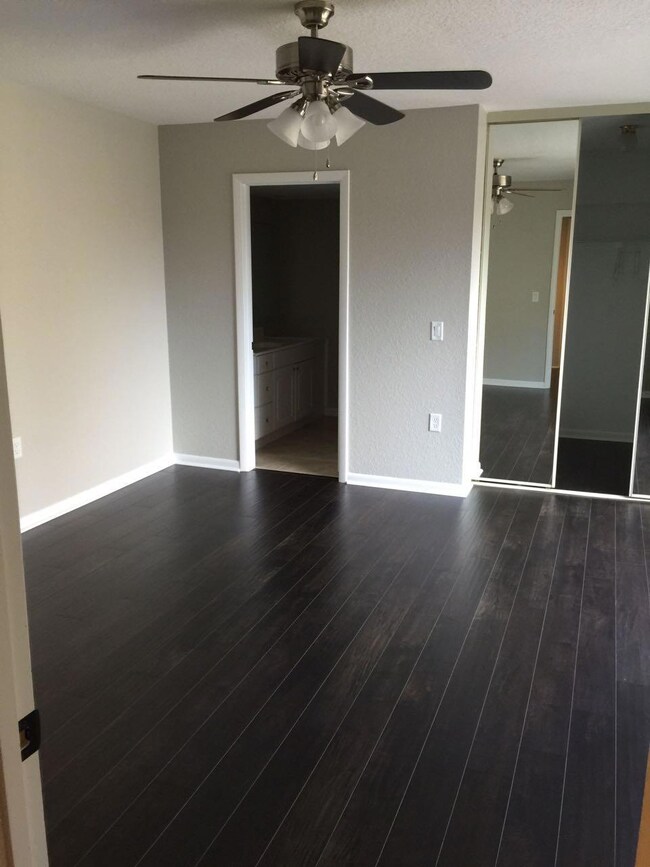 1606 16th Way, West Palm Beach, FL 33407 - photo 4