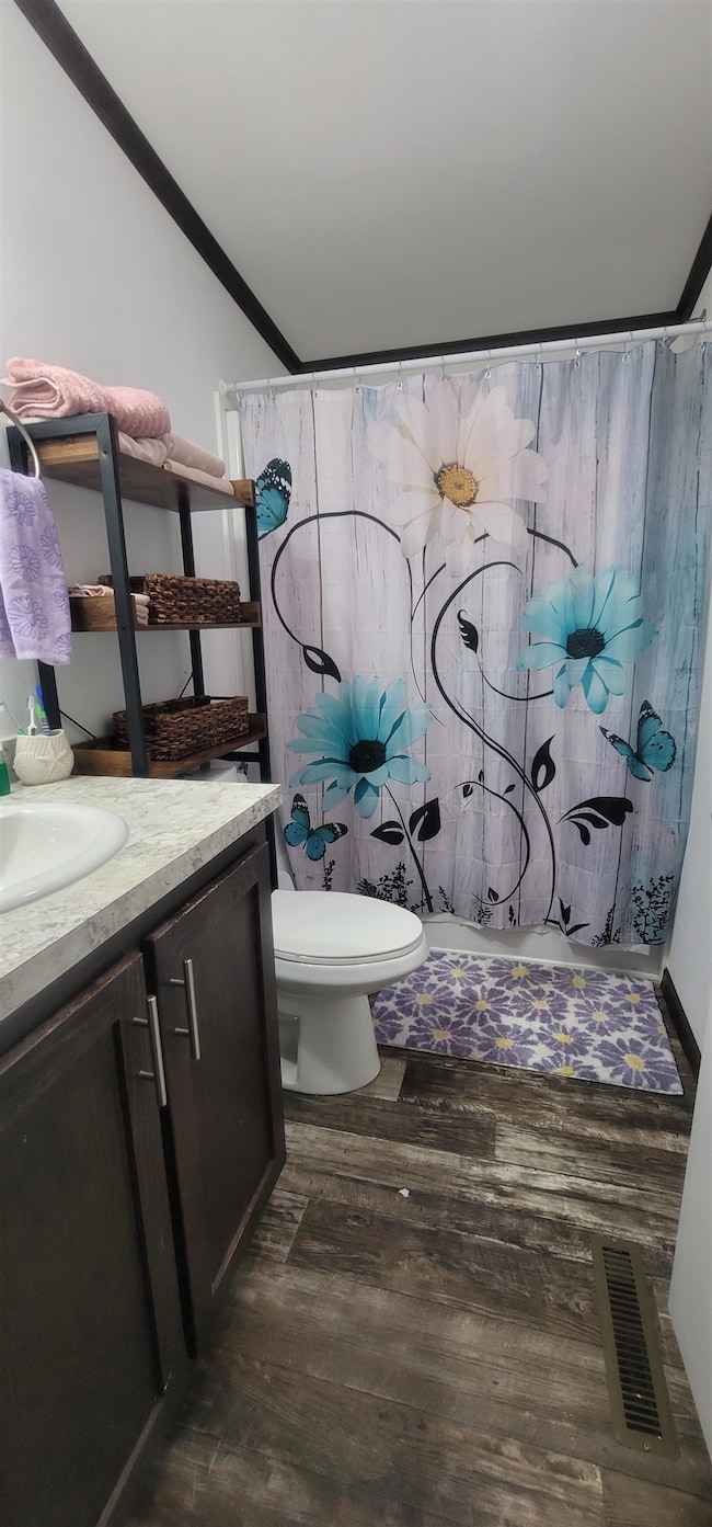 full bath with tub