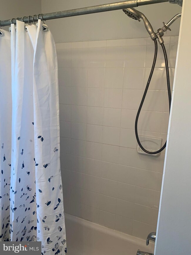 102 Spruce St unit B, Delran, NJ 08075 - photo 6