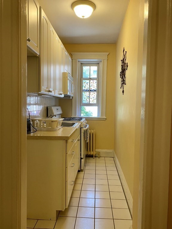 848 Massachusetts Ave unit 2, Cambridge, MA 02139 - photo 4