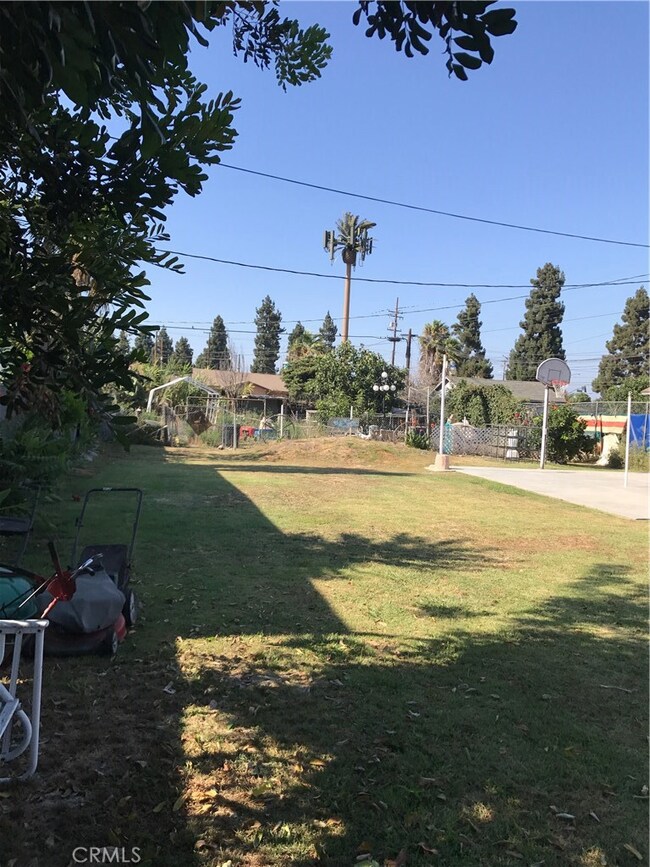 2229 E 130th St, Compton, CA 90222 - photo 7