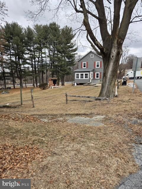 1538 Hilltop Rd, Leesport, PA 19533 - photo 7