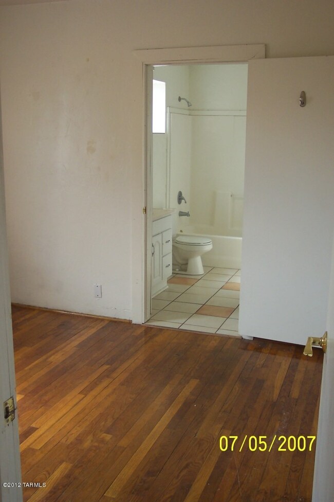 1215 E 7th St unit 1, Tucson, AZ 85719 - photo 5