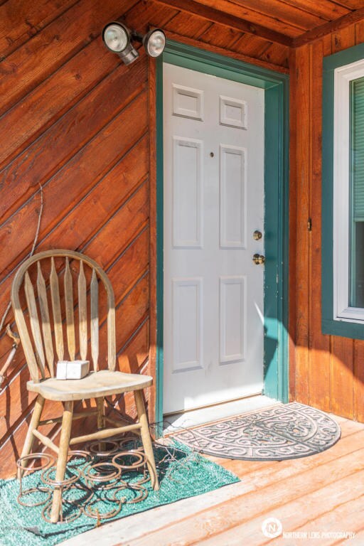 5_EntranceExterior