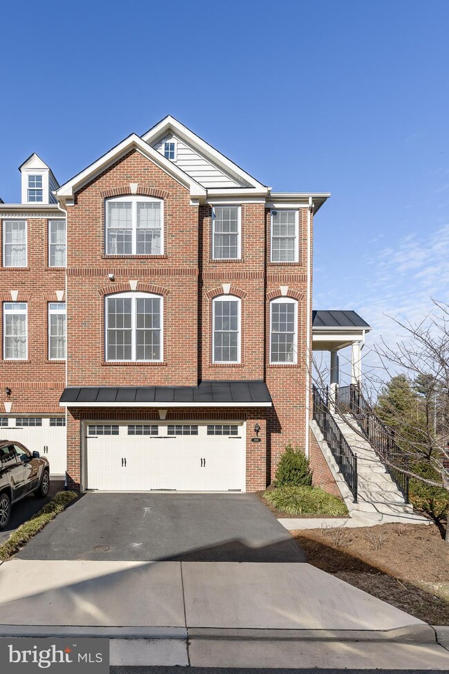 200 Croft Square, Purcellville, VA 20132 - photo 3