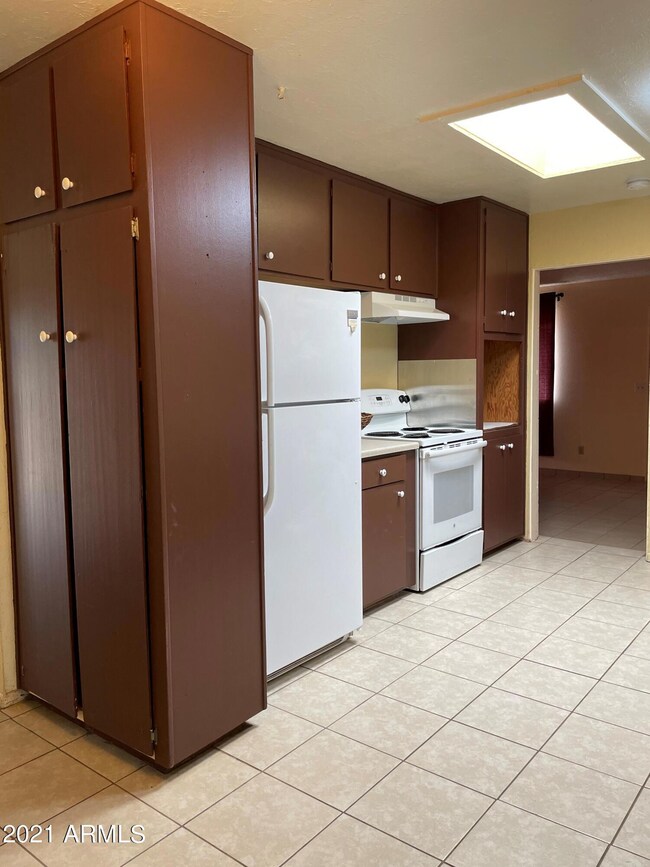 Kitchen pic 3