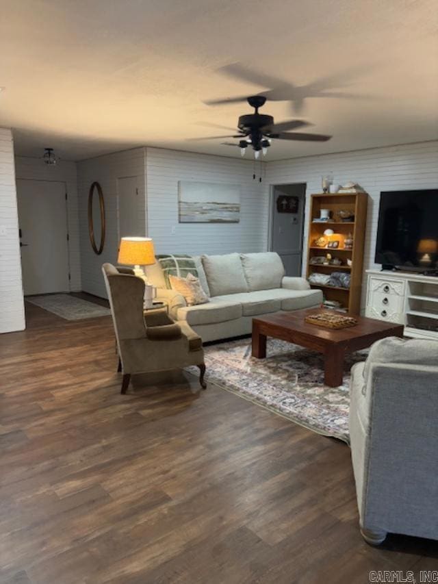 1510 Fairway Dr, Hope, AR 71801 - photo 6