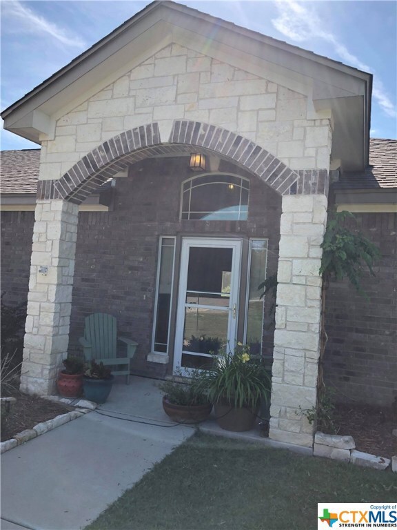 1018 County Road 4810, Copperas Cove, TX 76522 - photo 3