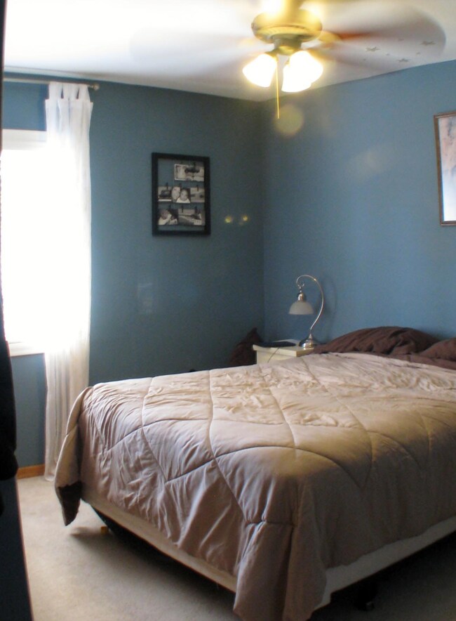 Bedroom 1<|><|>