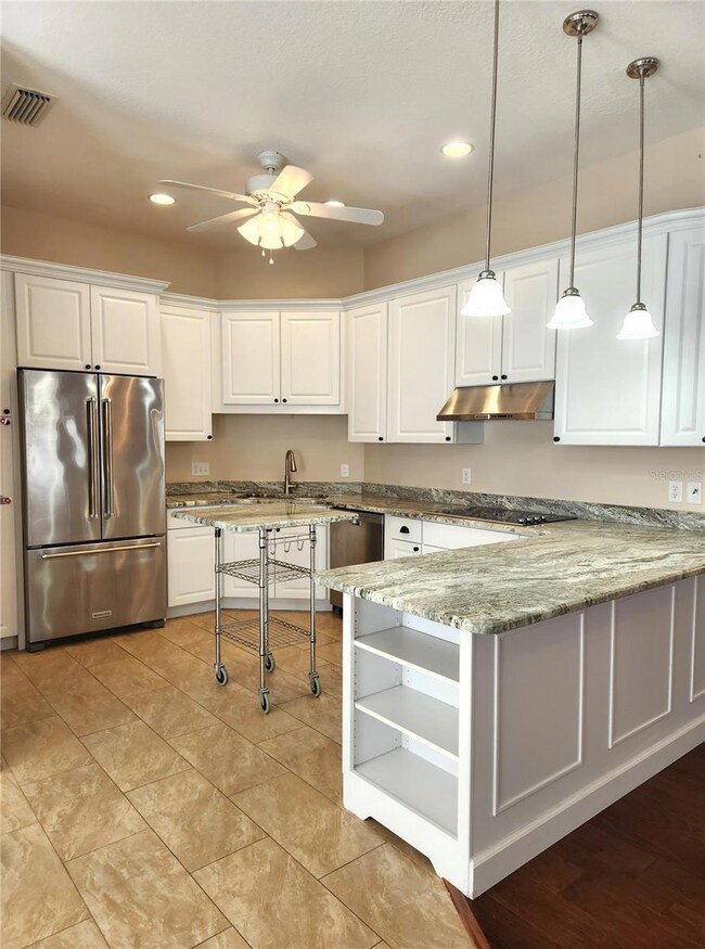 Spacious Kitchen
