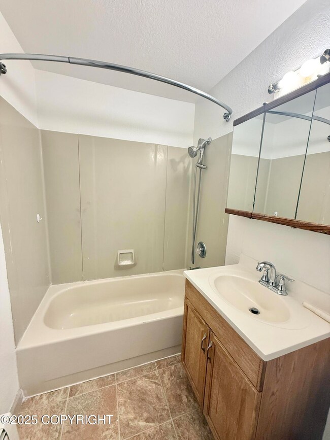 3400 N Star St unit 1, Anchorage, AK 99503 - photo 6