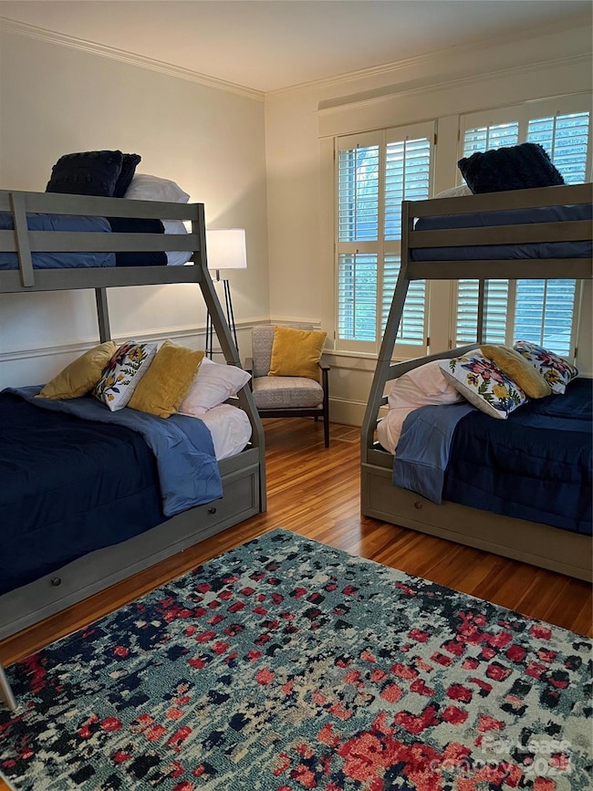 2615 Sharon Rd, Charlotte, NC 28211 - photo 4