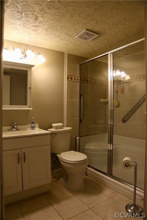 Bath with Shower