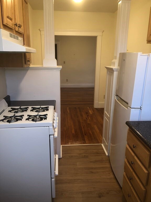 1 Craigie St unit 34, Cambridge, MA 02138 - photo 4