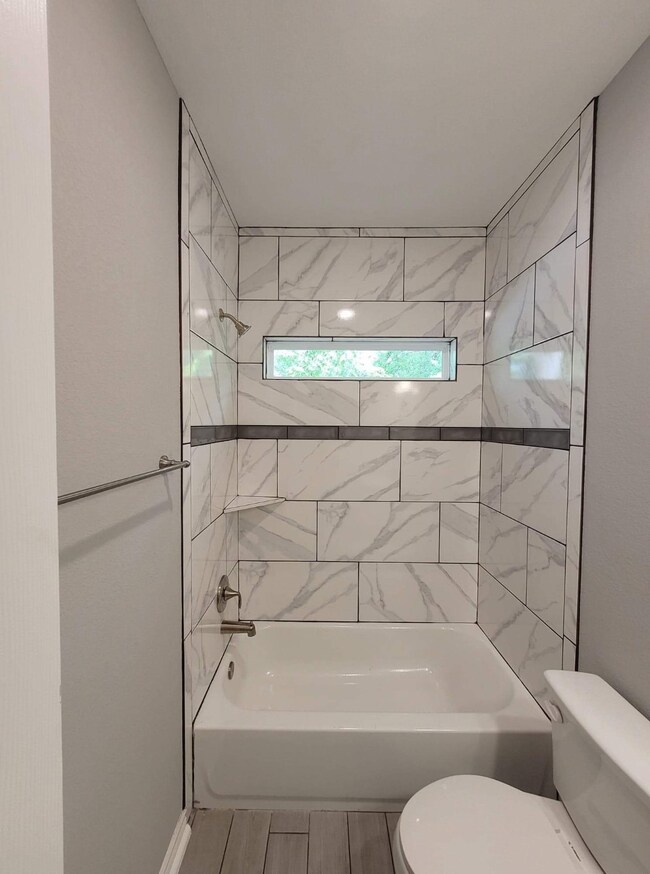 6922 De Priest St, Houston, TX 77091 - photo 6