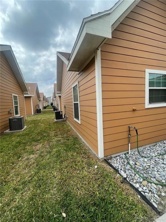 1419 Quitaca Dr, Edinburg, TX 78541 - photo 5