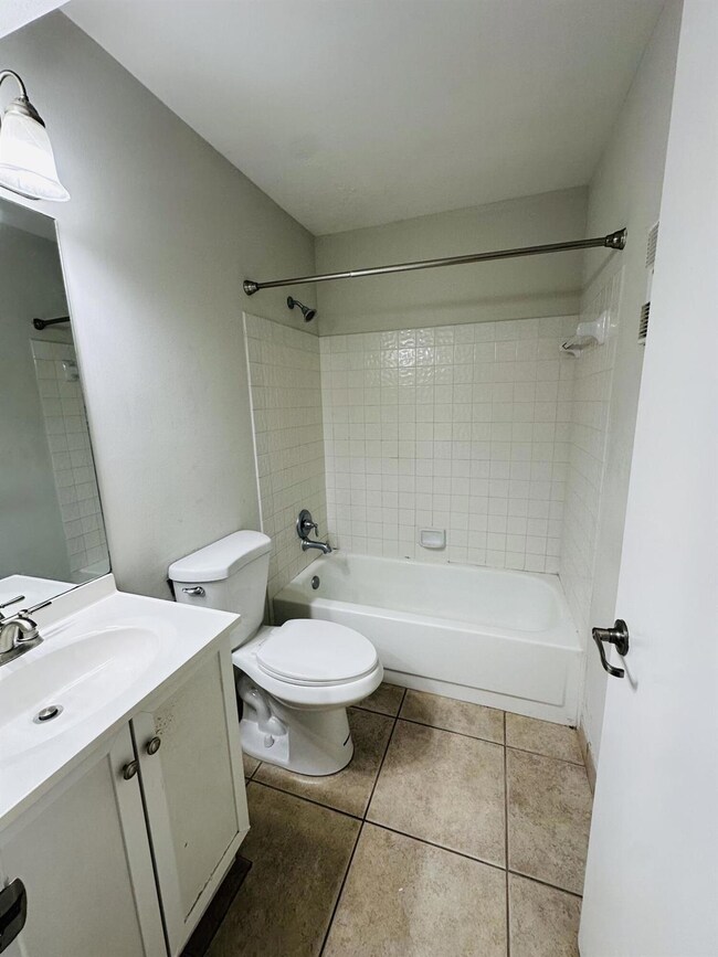 1798 Abbey Rd unit 108C, West Palm Beach, FL 33415 - photo 7