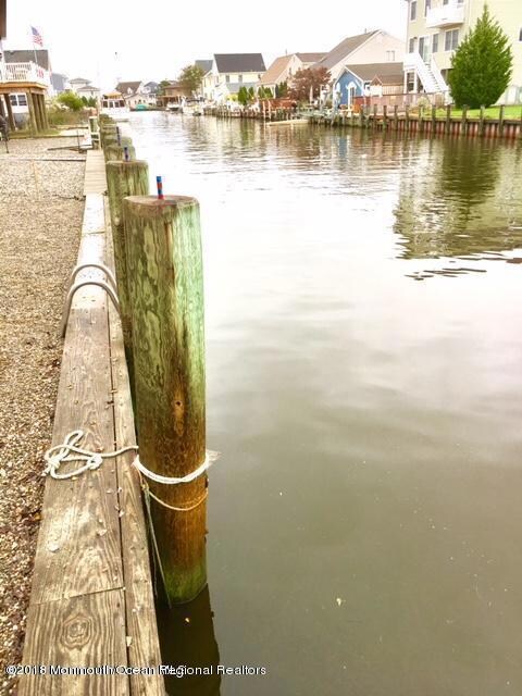 222 Dogwood Dr, Bayville, NJ 08721 - photo 6