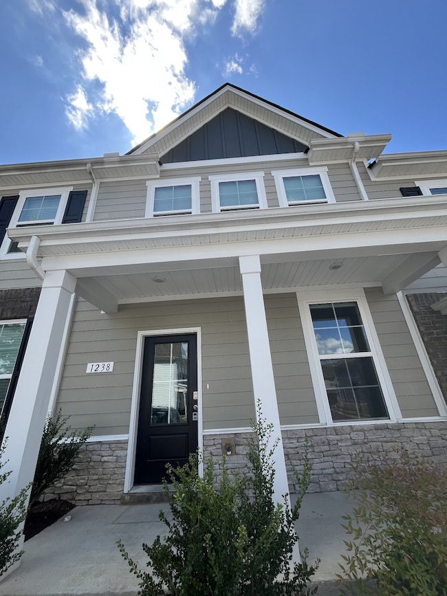 1238 Mason Dale, Columbia, TN 38401 - photo 2