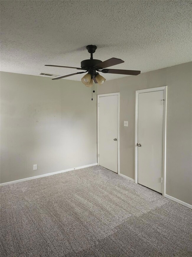 8009 Clark St, North Richland Hills, TX 76180 - photo 5