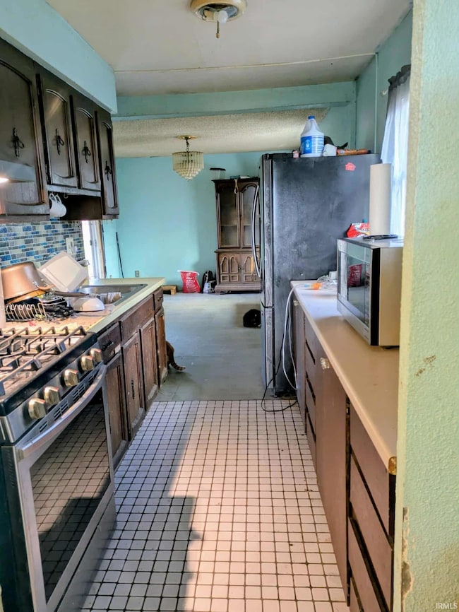 216 Floyd St, Elkhart, IN 46514 - photo 3